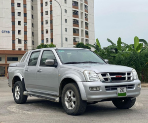 Trên 200 triệu đồng có thể mua được xe bán tải số tự động nào?