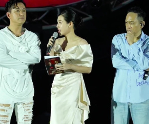 Nữ MC liveshow Duy Mạnh - Tuấn Hưng lên tiếng khi phải nhận hàng nghìn lời chỉ trích, chê bai kém duyên