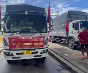 Xe cứu trợ chở bia từ Bắc vào Nam, đòi miễn phí khi qua cao tốc Đà Nẵng – Quảng Ngãi