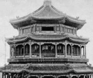 Di Hòa Viên có 2 tòa lầu từng diễn ra chuyện đáng sợ gì mà Càn Long và Từ Hi không dám bước chân vào?