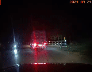 Thót tim cảnh cháu bé ở Sa Pa lao ra quốc lộ trong đêm