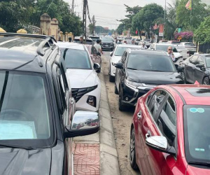Đấu giá 114 lô đất gần đại lộ Vinh - Cửa Lò: 'Chưa bao giờ ô tô về xã nhiều thế'