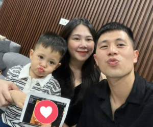Trung vệ điển trai lứa U23 Thường Châu yêu cô gái Điện Biên 9 năm rồi mới cưới, đến năm thứ 10 hé lộ điều đặc biệt