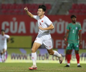 'Đè bẹp' đối thủ bằng mưa bàn thắng, tuyển Việt Nam vẫn đối diện hiểm hoạ trước trận quyết định