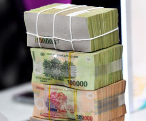Đà tăng lãi suất huy động chững lại trong tháng 9