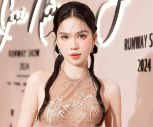 'Nữ hoàng nội y' Ngọc Trinh trở lại, khoe dáng bốc lửa hút 13 triệu lượt xem
