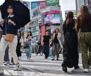 Tokyo ra mắt ứng dụng hẹn hò để 'tăng tỷ lệ sinh đẻ'