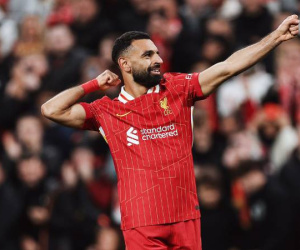 Salah rực sáng, Liverpool đánh bại Bologna