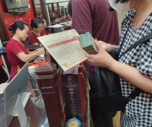 Bà nội trợ Hà Nội mua từng chỉ vàng cất két, giờ có 88 lượng, lãi hàng tỷ đồng