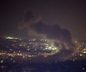 Israel đánh vào trụ sở tình báo Hezbollah, Iran kêu gọi nỗ lực gấp đôi