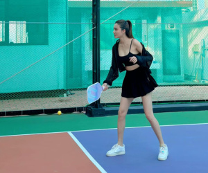 Bị phản ứng vì mặc áo 2 dây chơi pickleball em gái Lê Công Vinh đổi style mới, kín đáo mà vẫn khiến dân tình mê mẩn