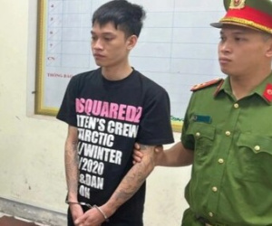 Lừa bán vé xe khách qua mạng, chiếm đoạt hàng trăm triệu đồng