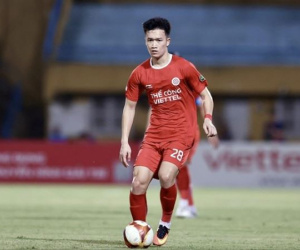 Kỳ lạ bóng đá Việt