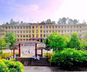 Hi hữu: Đang trượt thành đỗ... thủ khoa do lỗi 'hoàn toàn không cố ý'