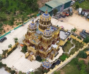 Lâu đài trăm tỷ của 'đại gia đồng nát' buộc phải tháo dỡ 1 phần vì xây dựng trái phép: Chủ nhà nói gì?
