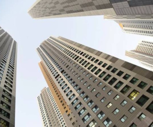 Vì sao giá chung cư mới ở Hà Nội liên tục tăng?