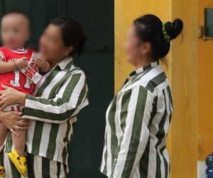 Chuyện em bé người nước ngoài sinh ra trong trại giam Việt Nam