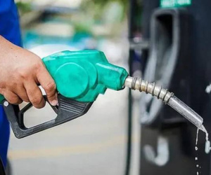 Giá xăng ngày mai sẽ tăng mạnh?