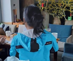 Ông chủ ngoại quốc sập bẫy nữ phiên dịch viên kiêm giúp việc nhà