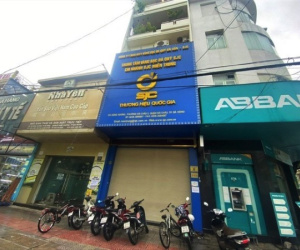 Cửa hàng SJC tại Đà Nẵng tiếp tục 'tạm ngưng giao dịch'