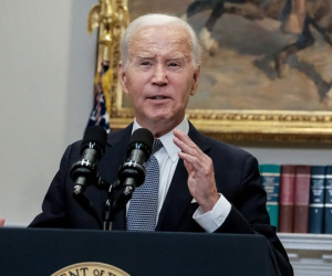 Tổng thống Biden khuyên ông Trump 'có trách nhiệm' khi nói về bão Milton