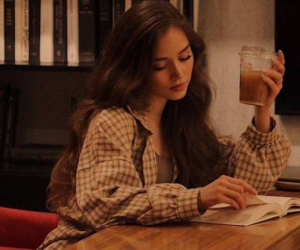 Phát hiện chồng nuôi bé ba, chưa kịp đánh ghen thì tiểu tam đến tận nhà khóc lóc 'bây giờ chỉ có chị cứu được em'