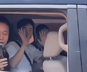 Thái độ khác lạ của Lôi Con với Quang Linh