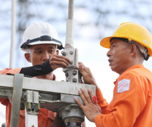 Giá điện tăng 4,8%, lên hơn 2.100 đồng/kWh