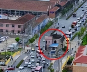 Chê 8 tỷ đền bù, người đàn ông bám trụ trong căn nhà trơ trọi giữa đường quốc lộ: 14 năm sau ngậm ngùi rời đi vì 1 lý do