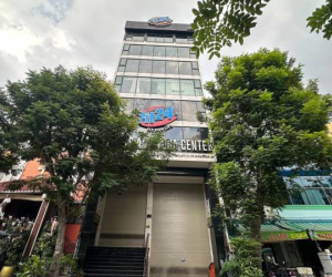 Vụ chuỗi gym Fit24 tạm ngưng: Hội viên bất lực với tài sản đắt tiền ở tủ đồ
