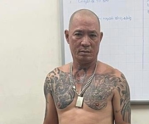 Bắt đối tượng có súng, cho vay rồi ép viết giấy nợ ‘cắt cổ’ ở Đồng Nai