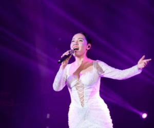 Phương Linh có màn giao lưu 'cảm lạnh' khiến khán giả 'cười ngất', nhan sắc tuổi 40 nhìn mà mê!
