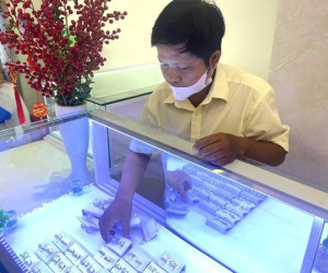 SJC Đà Nẵng mở cửa, nhưng… lạ lùng kiểu bán vàng