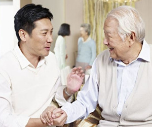 Lương hơn 21 triệu/tháng nhưng khi con trai hỏi, tôi chỉ nói được 7 triệu: Nhờ vậy mà phát hiện ra 1 sự thật đau lòng