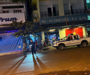 Vợ chồng chủ quán cà phê tử vong ở quận 10