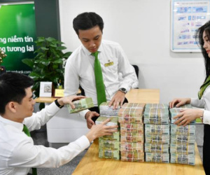 Phó Thống đốc: Không có chuyện 14-15 triệu tỷ đồng còn nằm tại ngân hàng