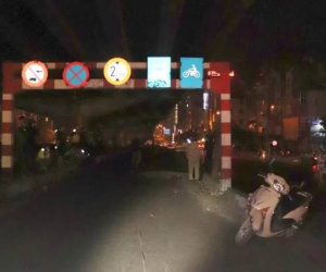 Công an Hà Nội tìm nhân chứng vụ tai nạn khiến thanh niên đi xe máy SH tử vong