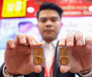 Giá vàng hôm nay 21/10/2024: Nhẫn trơn đắt kỷ lục gần 86 triệu, sát vàng miếng
