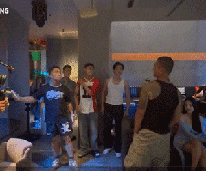 VTV tung hậu trường cảnh Khương 'liều' va với Tân 'khẹc' trong 'Độc đạo'
