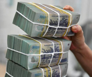 Chậm nộp thuế bị phạt, chậm hoàn thuế cho dân thì sao?