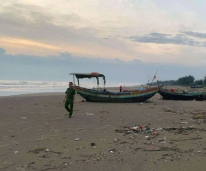 Phát hiện thi thể 2 nam sinh lớp 8 trên bờ biển
