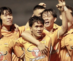 'Tiểu Công Phượng' ghi bàn đẳng cấp, HAGL vẫn nhận trái đắng đúng phút 90+4