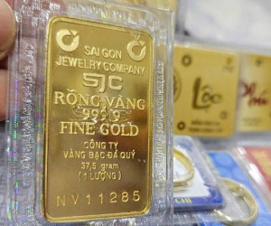 Ngân hàng Nhà nước TP HCM nói gì về thị trường vàng ngày càng khó mua bán?