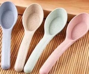 Khuyên chân thành: 4 loại thìa dùng thường xuyên không khác gì tự nuốt 'thuốc độc'