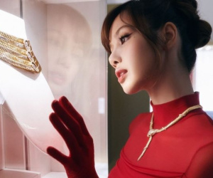 Thân hình đồng hồ cát của Lisa (BLACKPINK)