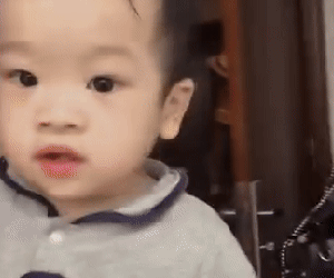 Mẹ của em bé viral khắp cõi mạng chỉ vì một chữ 'Nín', trở thành biểu tượng meme mới: 'Quá bất ngờ vì clip viral'