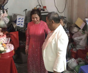 Đám cưới dễ thương nhất Sài Gòn: Cô dâu, chú rể U60 'thành đôi' từ những người xa lạ