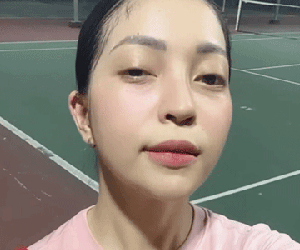 Nhật Lê lộ ảnh, ngầm xác nhận đã có em bé, chồng thường xuyên đăng tâm sự nặng lòng