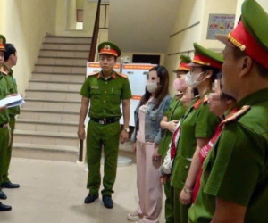 Xâm phạm nhà ở cháu gái, 3 người phụ nữ bị khởi tố