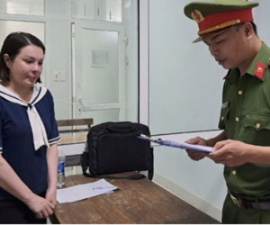 Vay bạn bè, đồng nghiệp của chồng tiền tỷ rồi chiếm đoạt